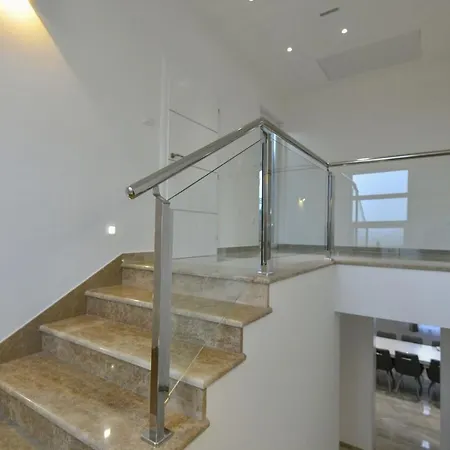 Villa Ctim249/ Modern Decorated With Private Pool