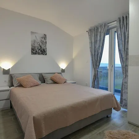 Ctim249/ Modern Decorated With Private Pool *