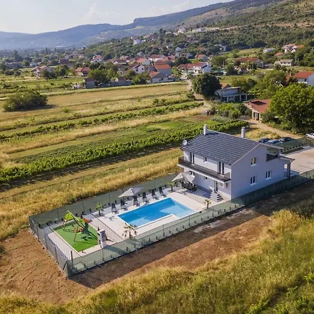 Villa Ctim249/ Modern Decorated With Private Pool *