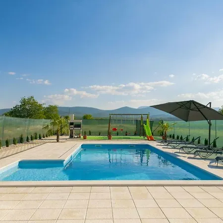 Ctim249/ Modern Decorated With Private Pool * Imotski