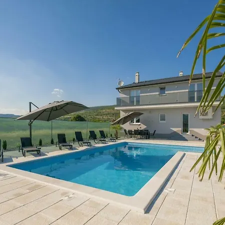 Ctim249/ Modern Decorated With Private Pool